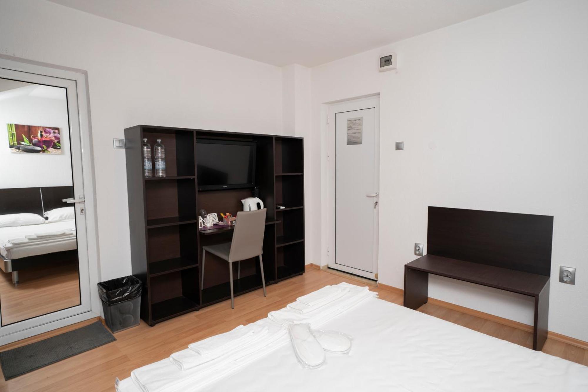 Guest House Traikovi 페트리치 외부 사진