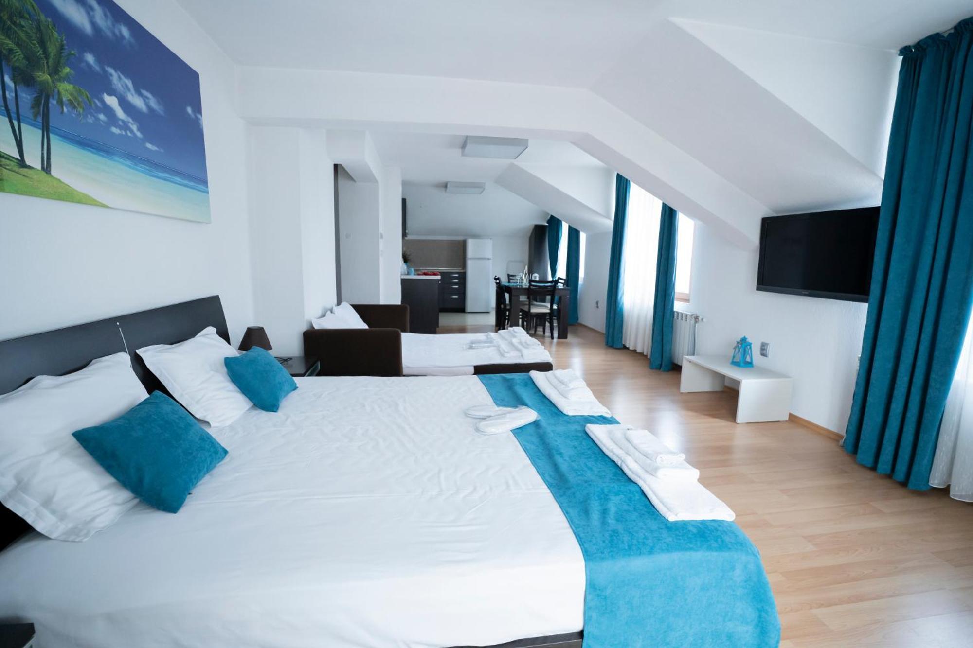 Guest House Traikovi 페트리치 외부 사진